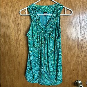 Green and Blue Sleeveless Top